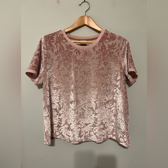 A New Day floral velour top - Picture 6 of 6